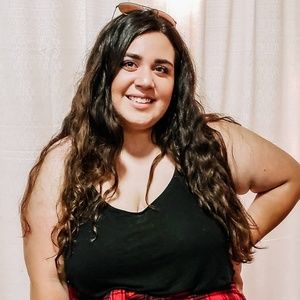 Meet your Posher, Maiza